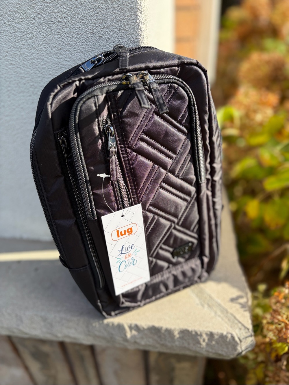 NWT Lug Tailback Sling Bag in Black